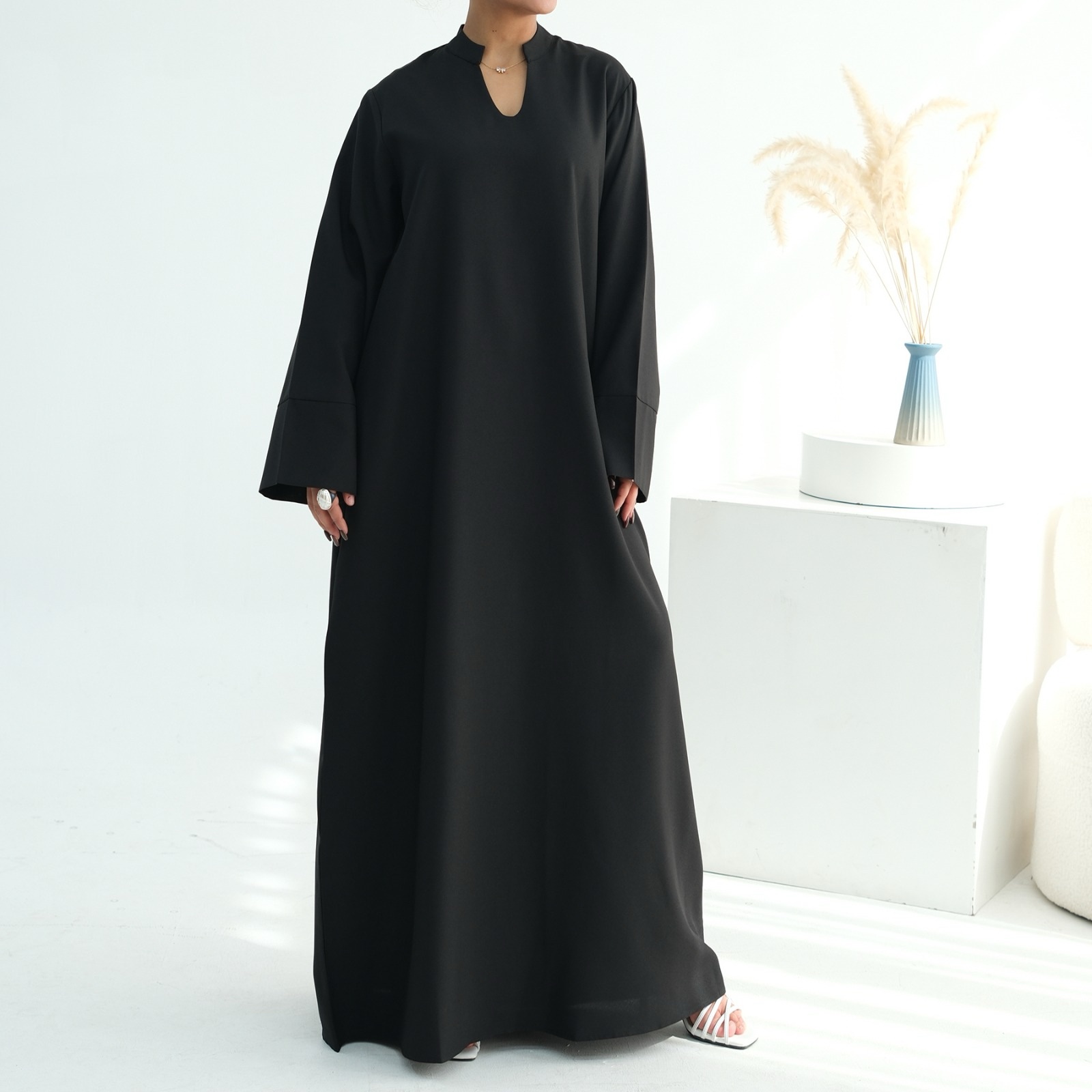 Ease Luxe Abaya- Midnight Black - Image 2